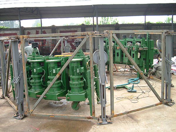 Spiral silo machine
