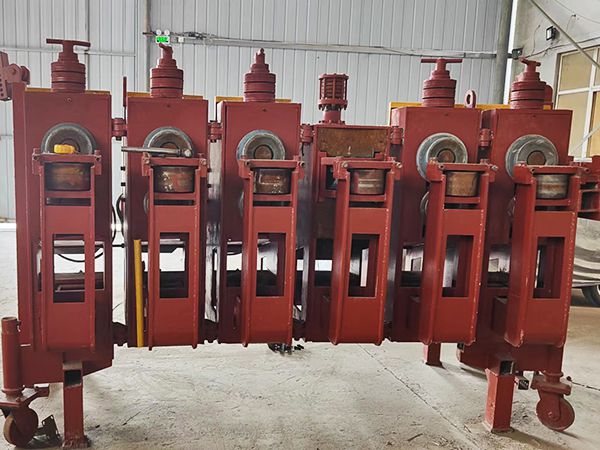 Spiral silo machine